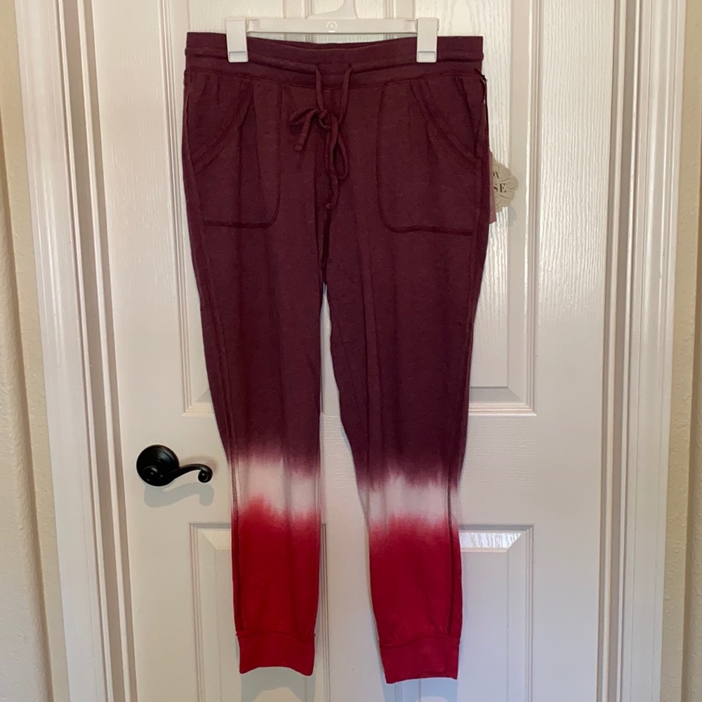Knox Rose tie dye comfy sweat pants. Large NWT perfect for Valentine’s Day!